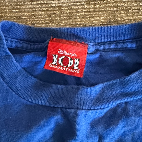 Disney vintage 101 Dalmatians, single stitch top and bottom, graphic shirt. - Picture 6 of 8